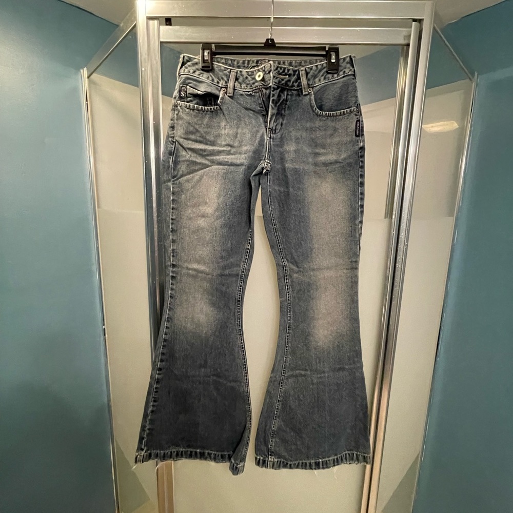 Y2k dark wash extra flare size 30/33 silver jeans preloved some fraying on cuffs